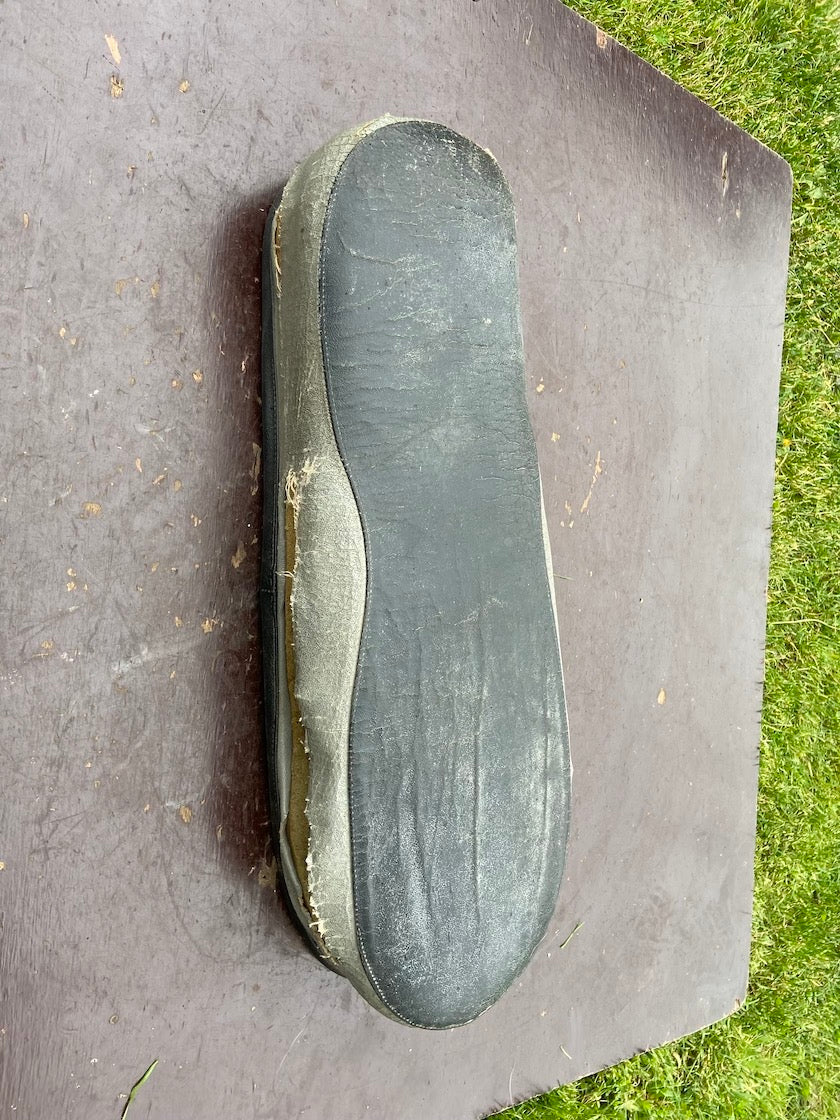 Plech sedla + molitán