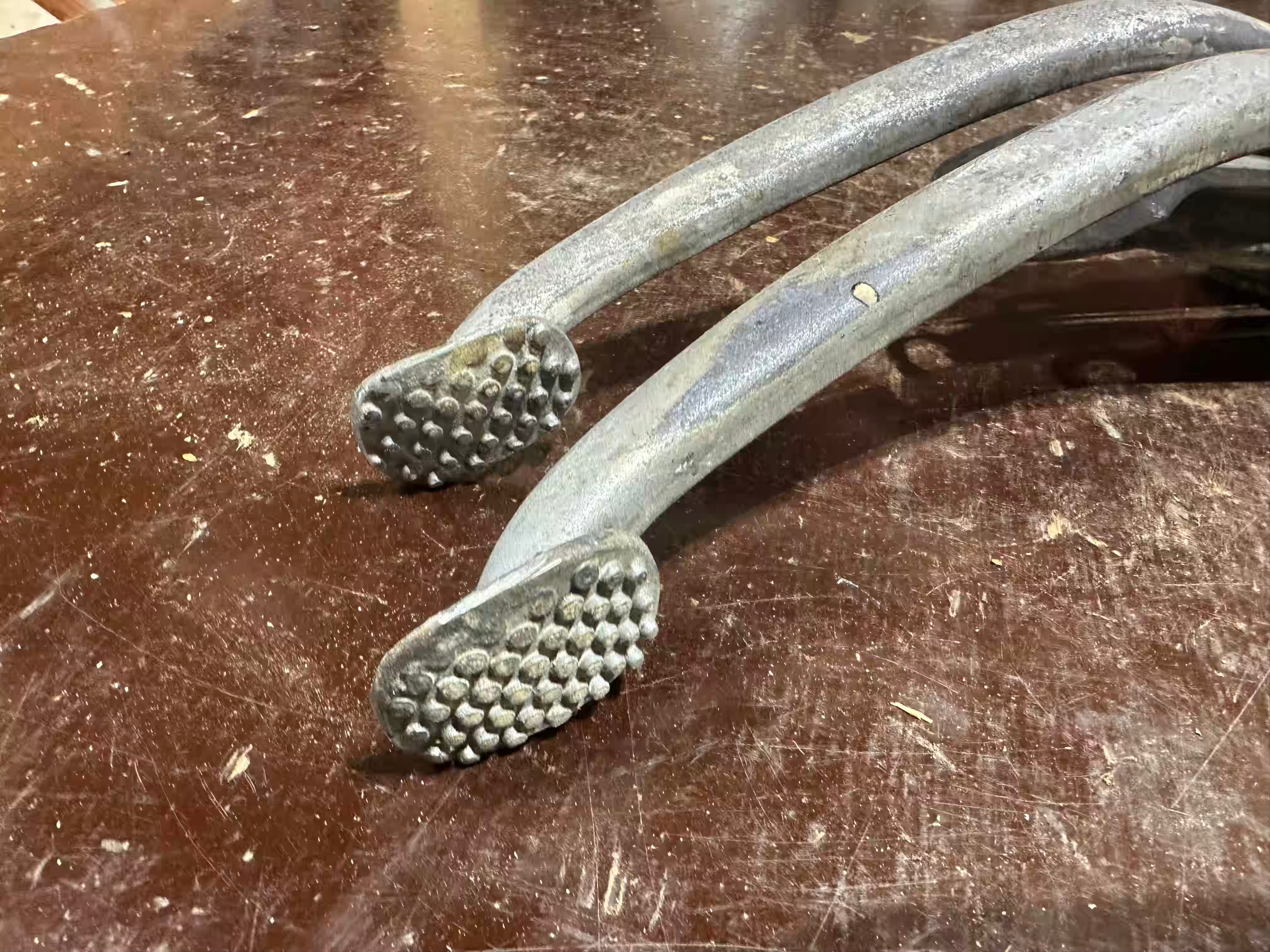 Brzdová páka s držiakom  kus