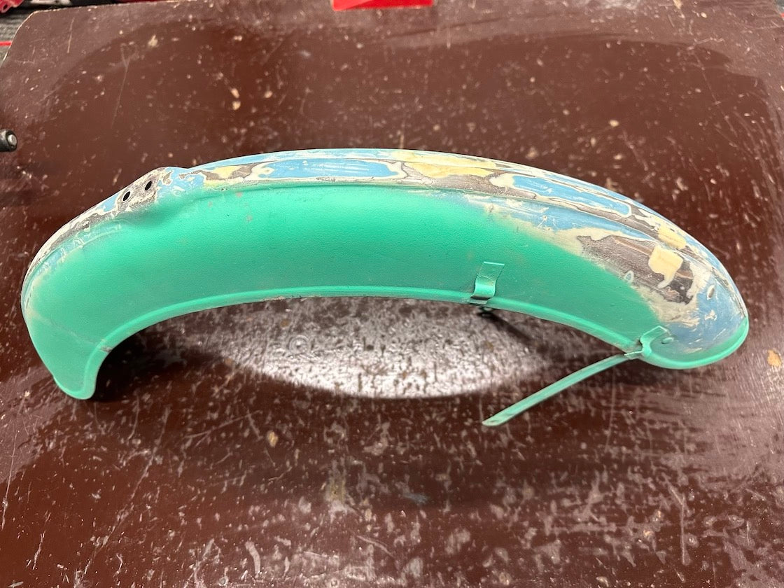 Predný blatník, jawetta