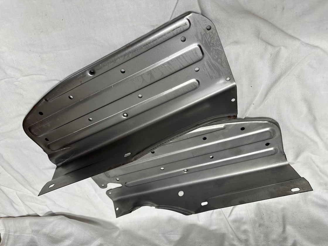 Nášlapy k revmaplechom, pionier replika. reumaplech