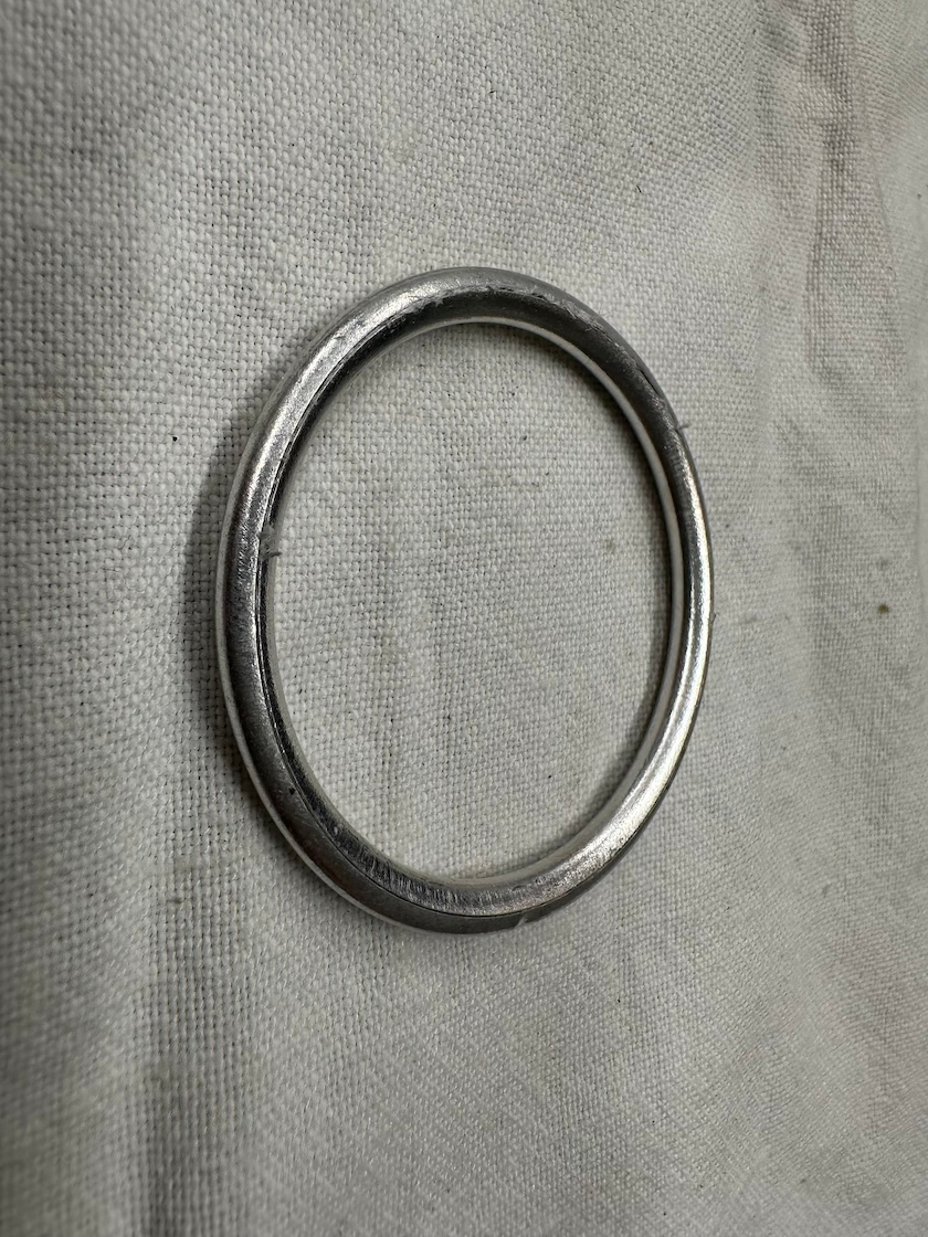 Tesnenie kolena, hlinník