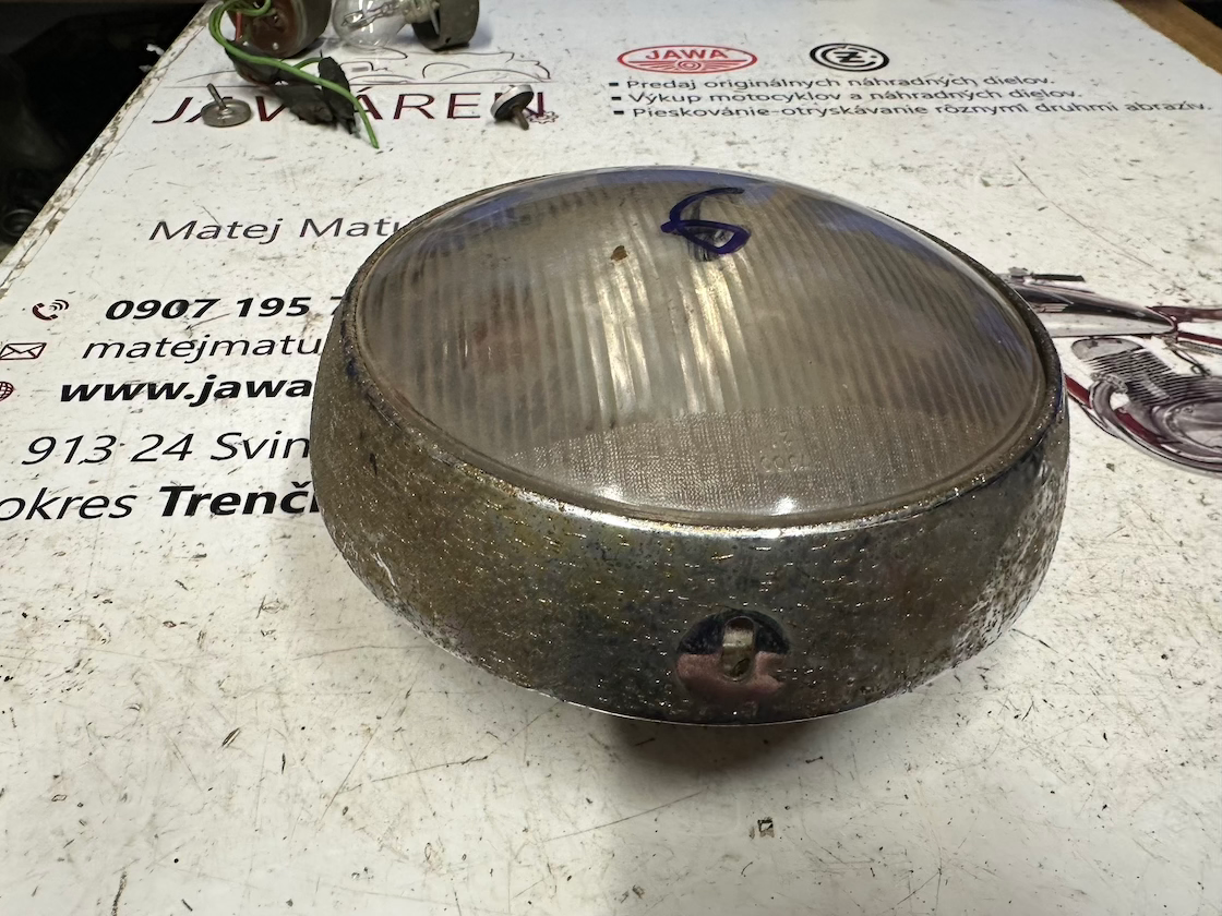 Predné svetlo č.6 KYV