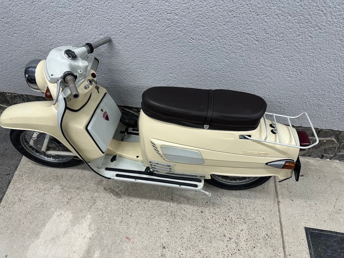 skúter MANET TATRAN 125/03 s TP STK 2027, renovácia