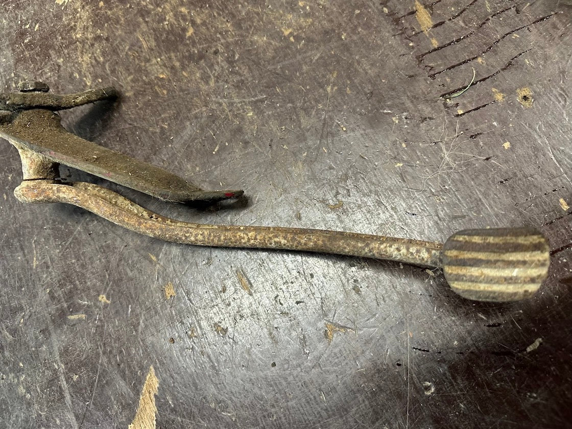 Brzdová páka s držiakom 559