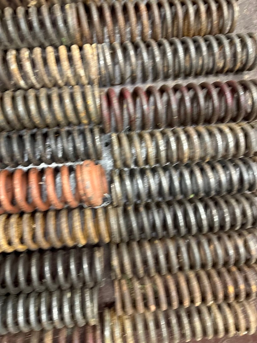 Pružina, zadné tlmiče, kus