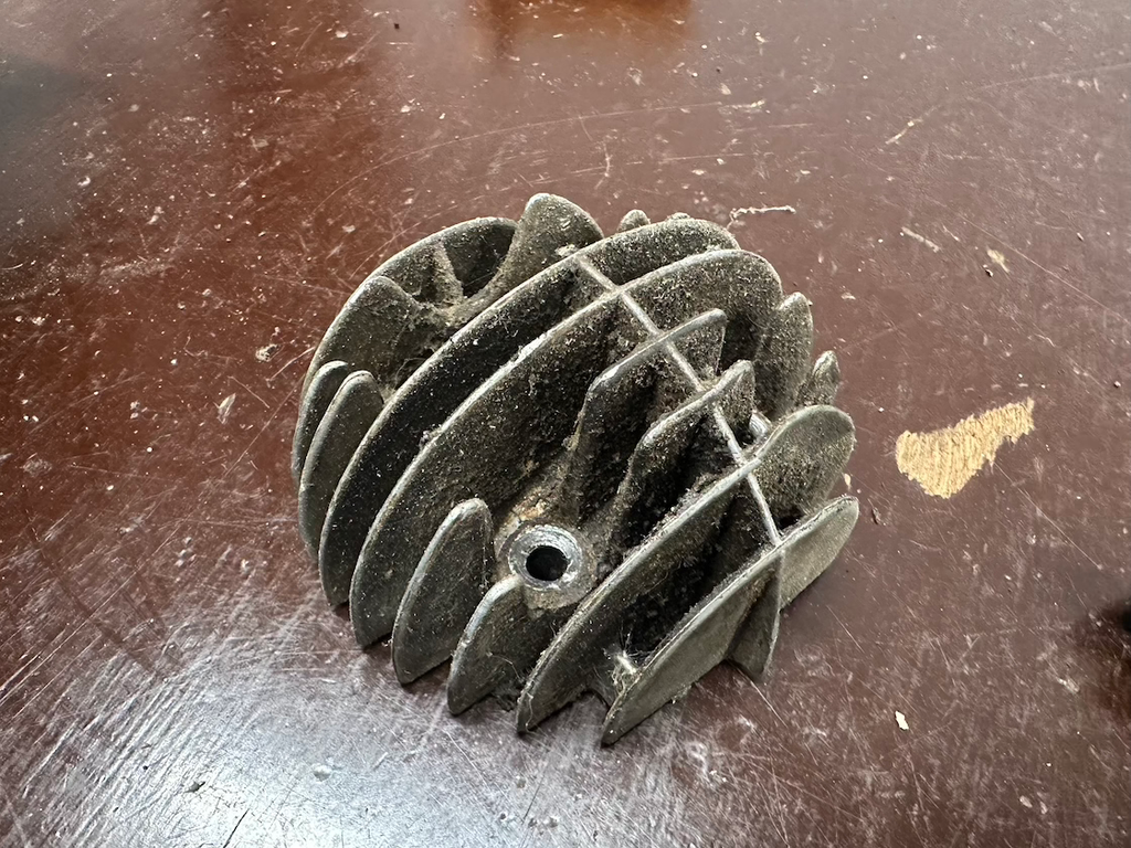 Hlava valca 555/550 nepoškodená