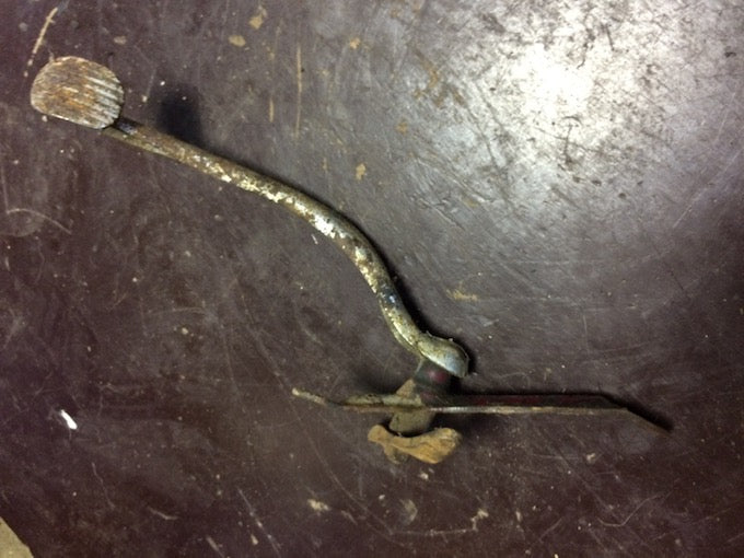 Brzdová páka s držiakom