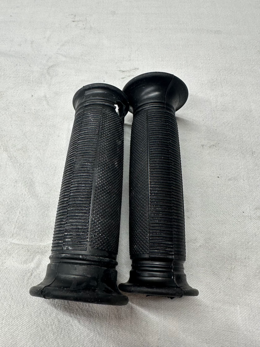 Guma, návlek rukoväte- sudkový , pár