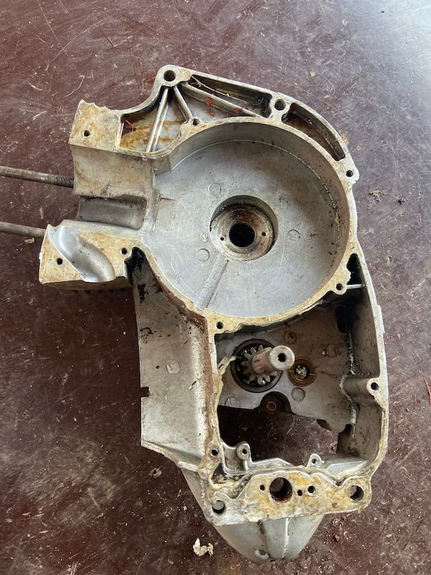 Blok motora, ľavý 353