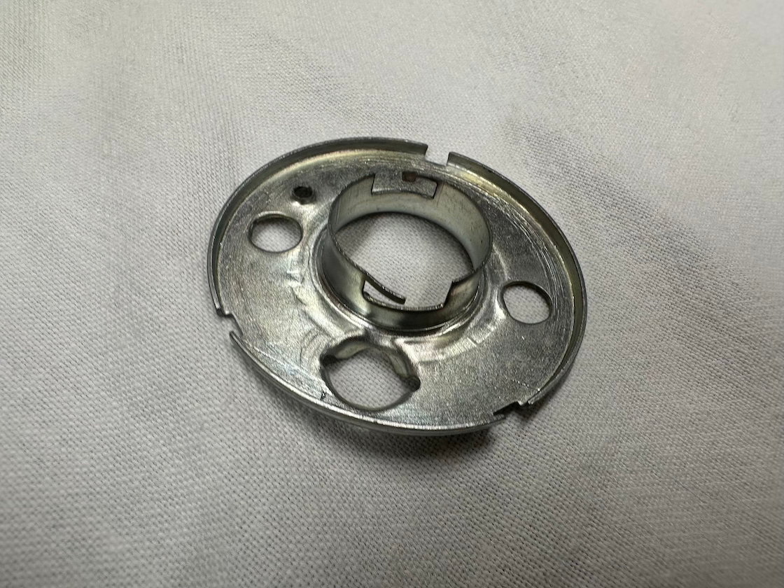 Vnútorná objímka Žiarovky KYV