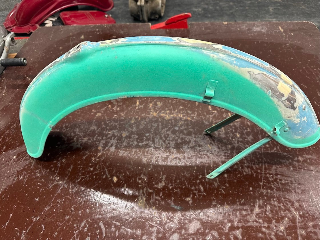 Predný blatník, jawetta