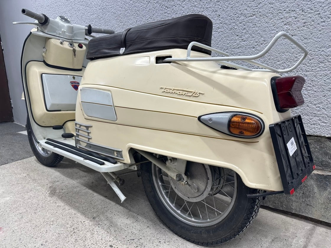 skúter MANET TATRAN 125/03 s TP STK 2027, renovácia