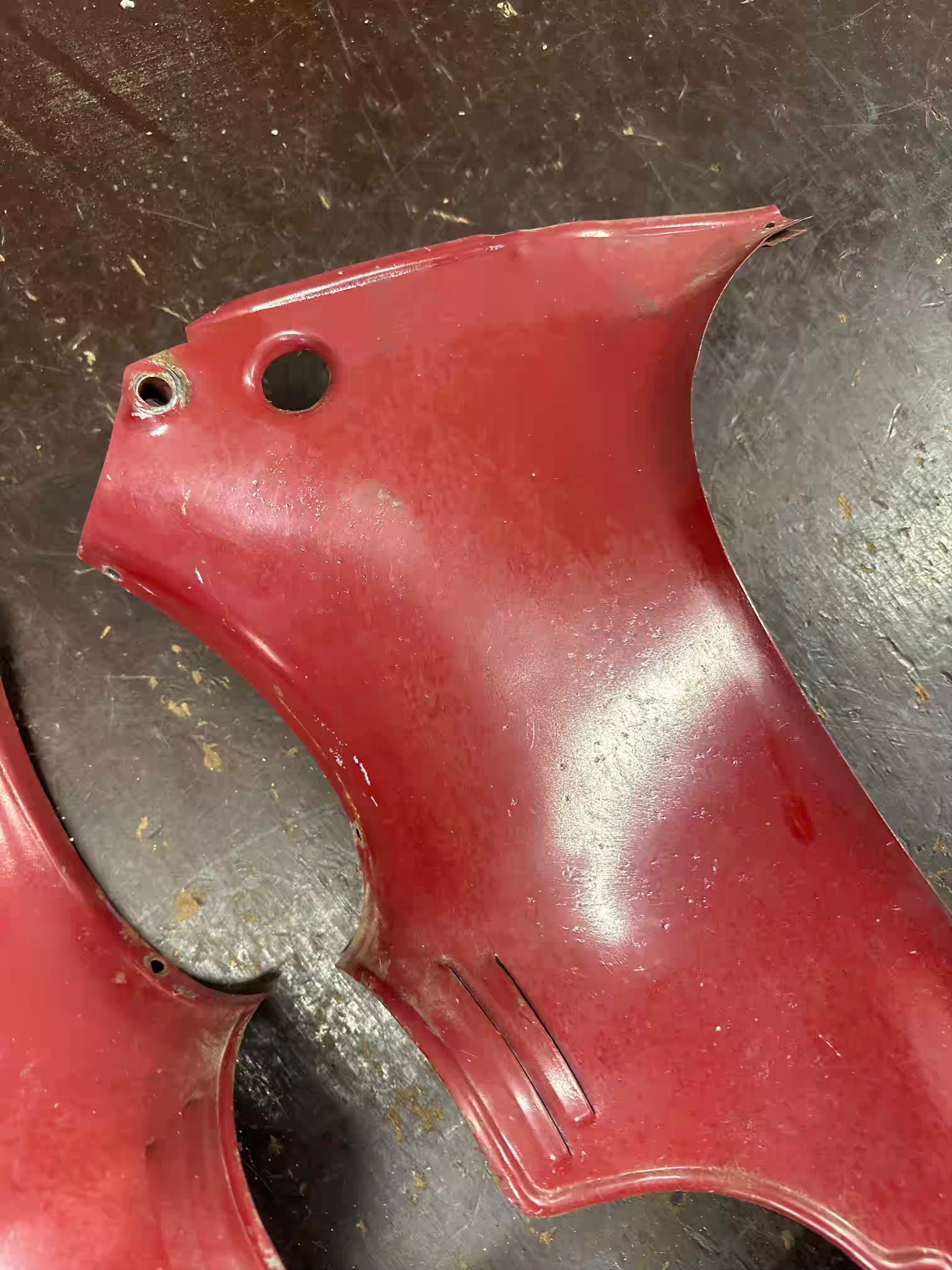 Podsedlové plechy žiabre