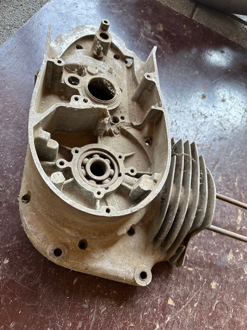 pravý Blok motora, kárter ČZ 175/356