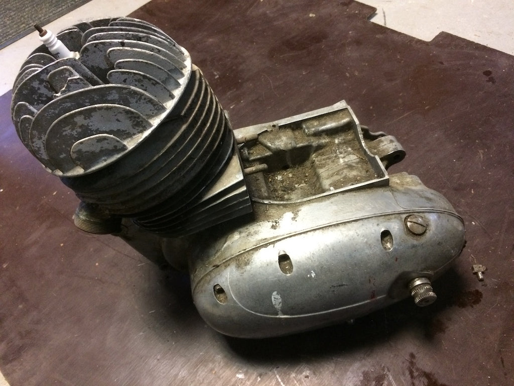 Predám MOTOR na ČZ 175 skúter