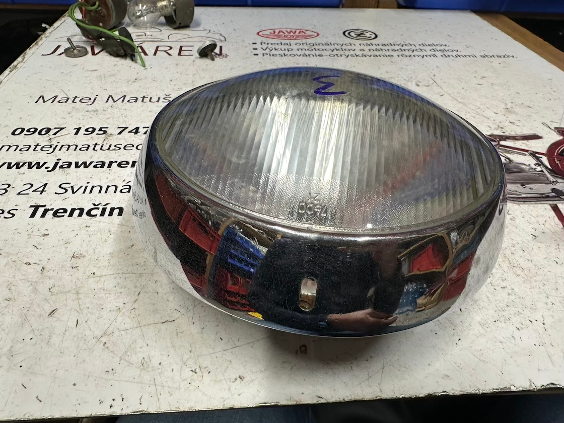 Predné svetlo č.3 KYV