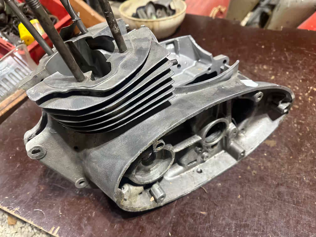 Bloky motora 353 + ORIG. Štítok zhodný