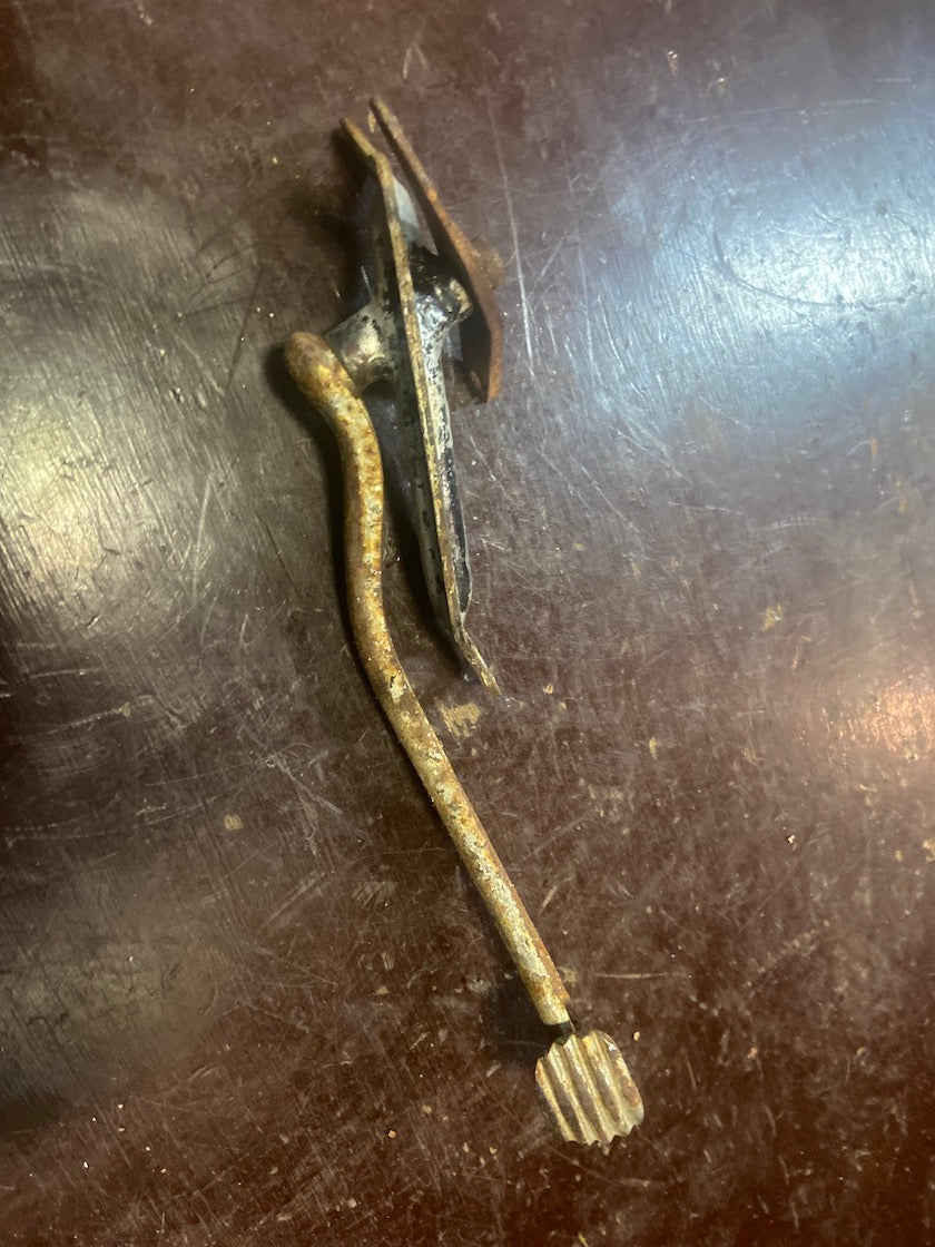 Brzdová páka s držiakom