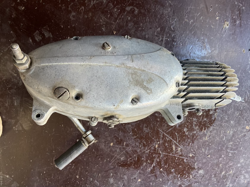 Motor JAWA 550, 555
