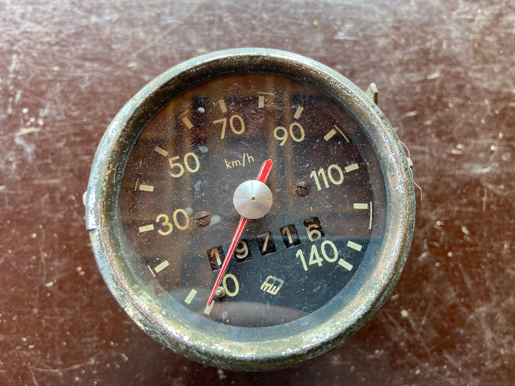 Tachometer
