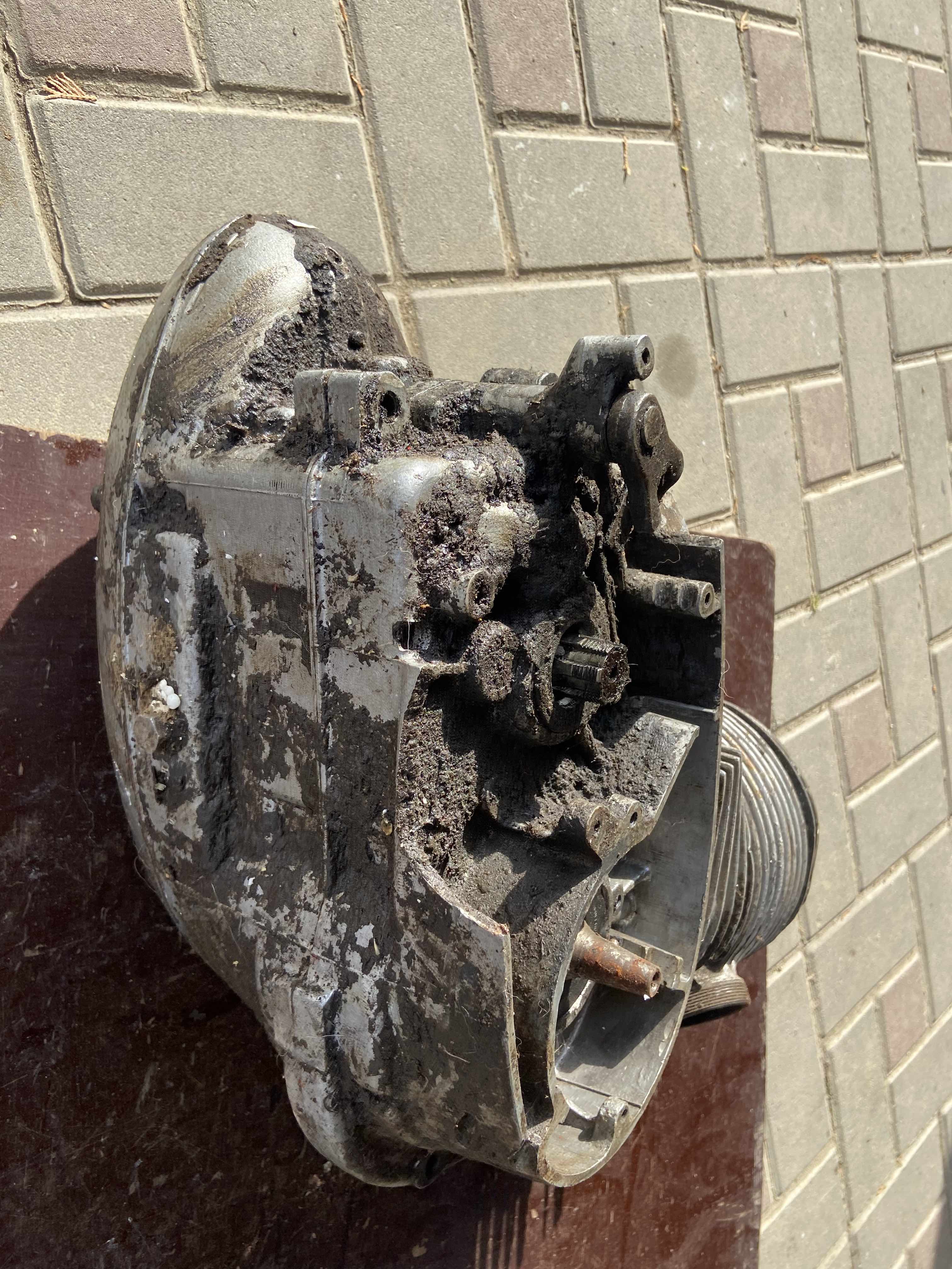 Motor JAWA 250/353 na ND