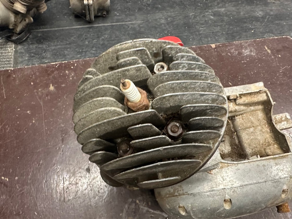 Motor ČZ 175/356, nepretáča