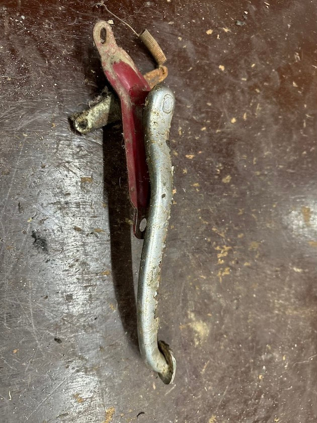 Brzdová páka s držiakom 559