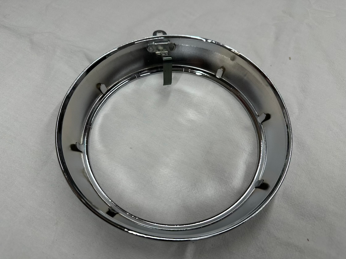 Rámik predné svetlo, KYV