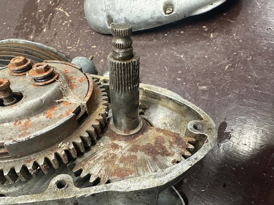 Motor MANET 90 dvojpiest, kompletný