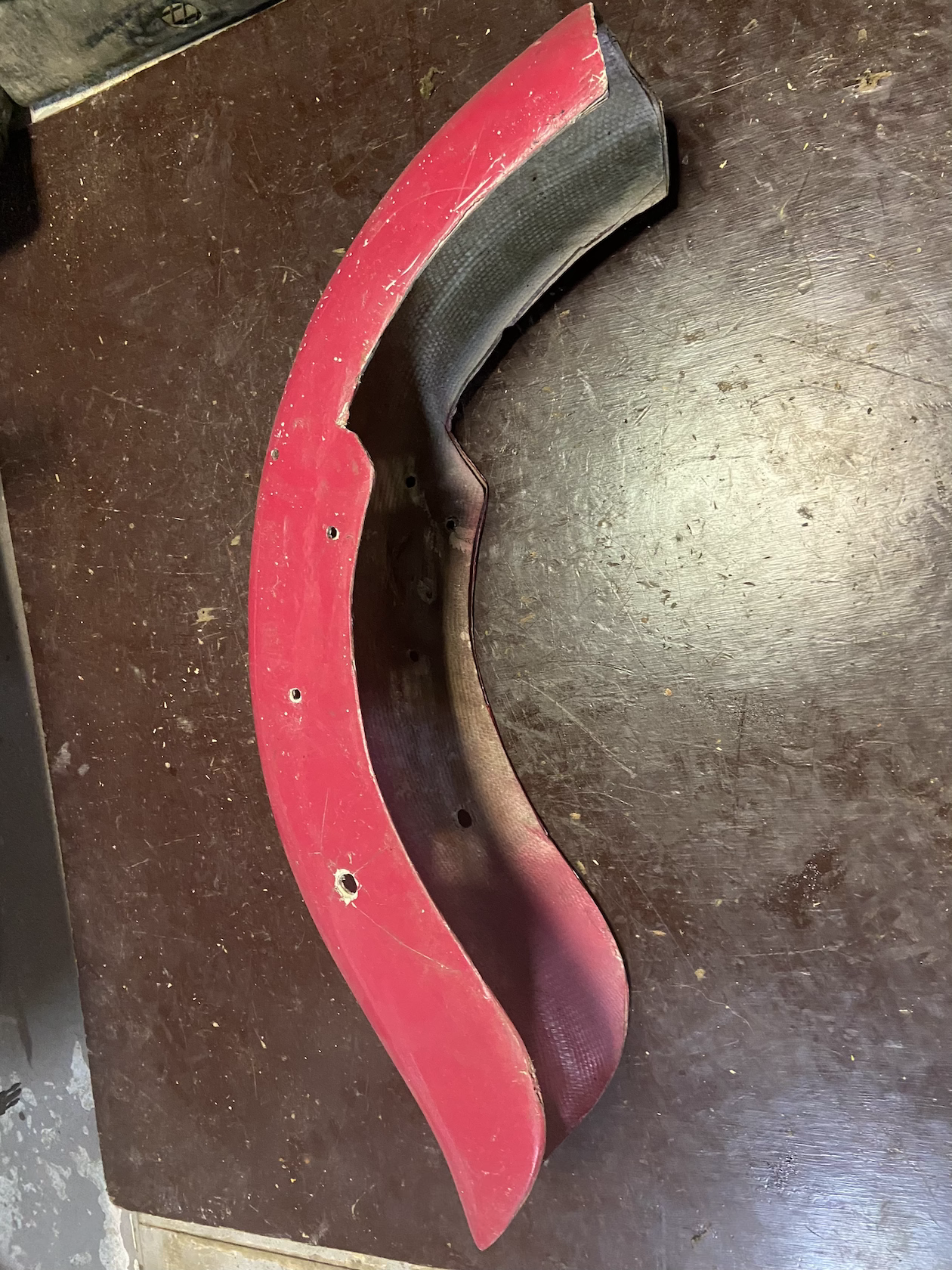 Blatník z laminátu