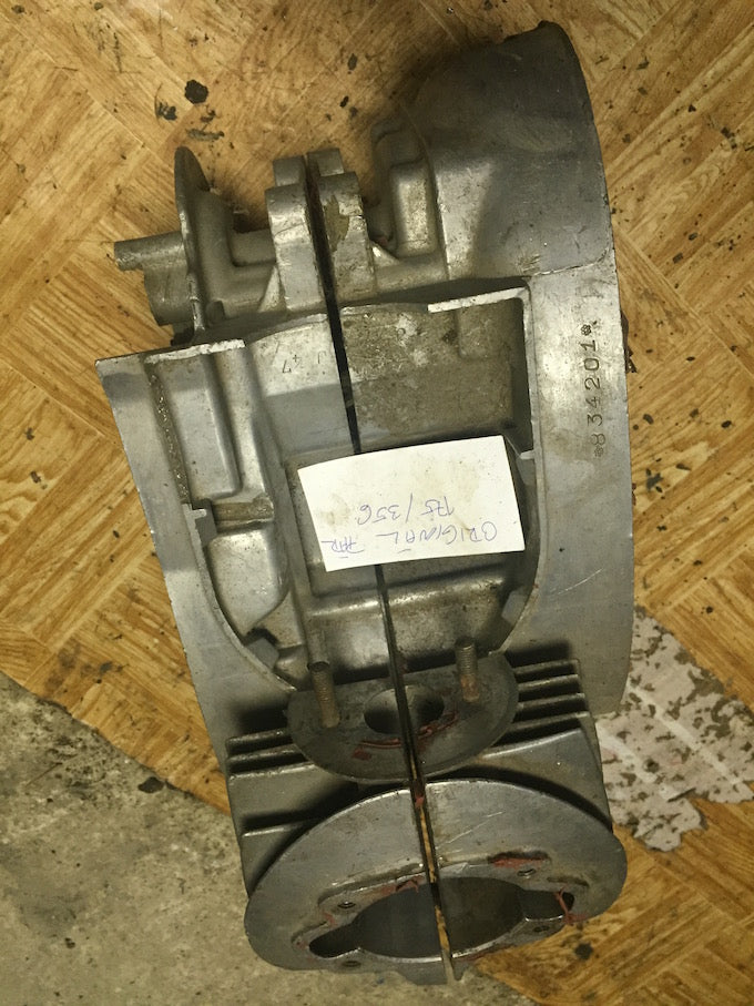 BLOKY motora - originál pár 356