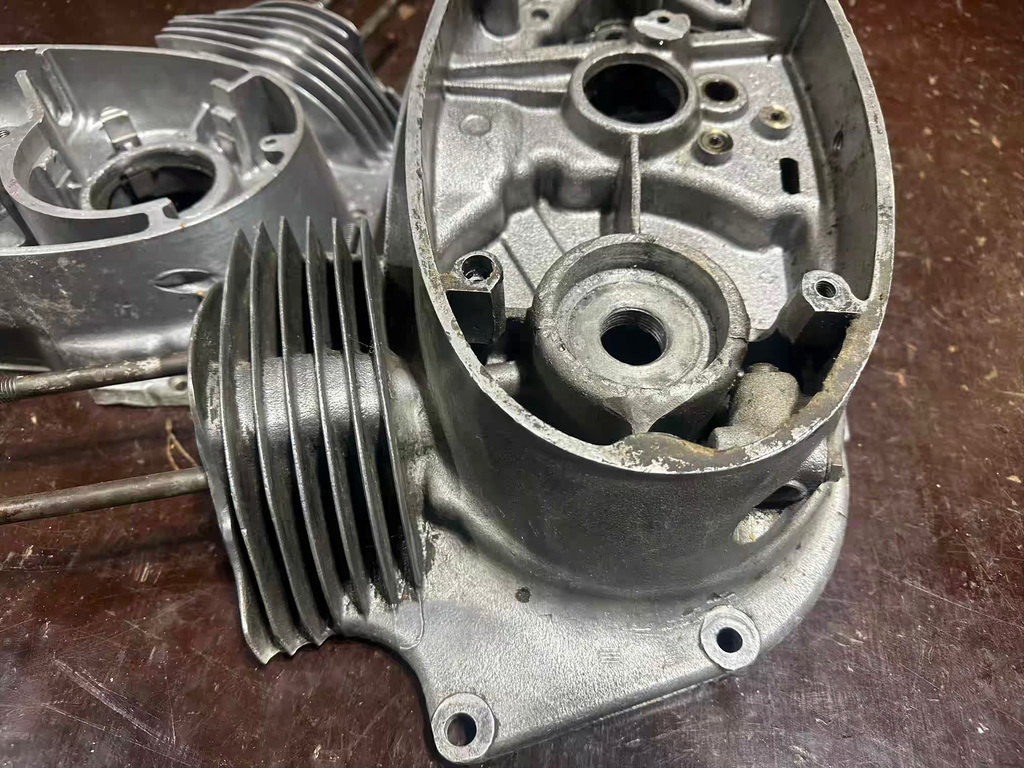 Bloky motora 353 + ORIG. Štítok zhodný