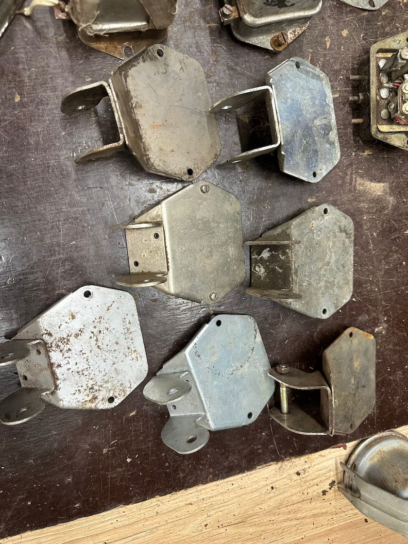 Držiak skrinkového regulátora