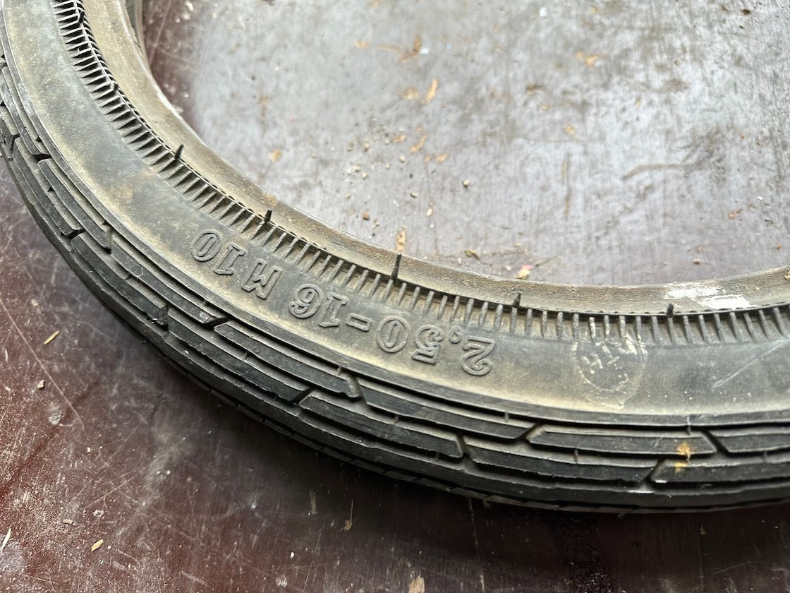 Plášť, pneumatika 16-2,5 M10 barum