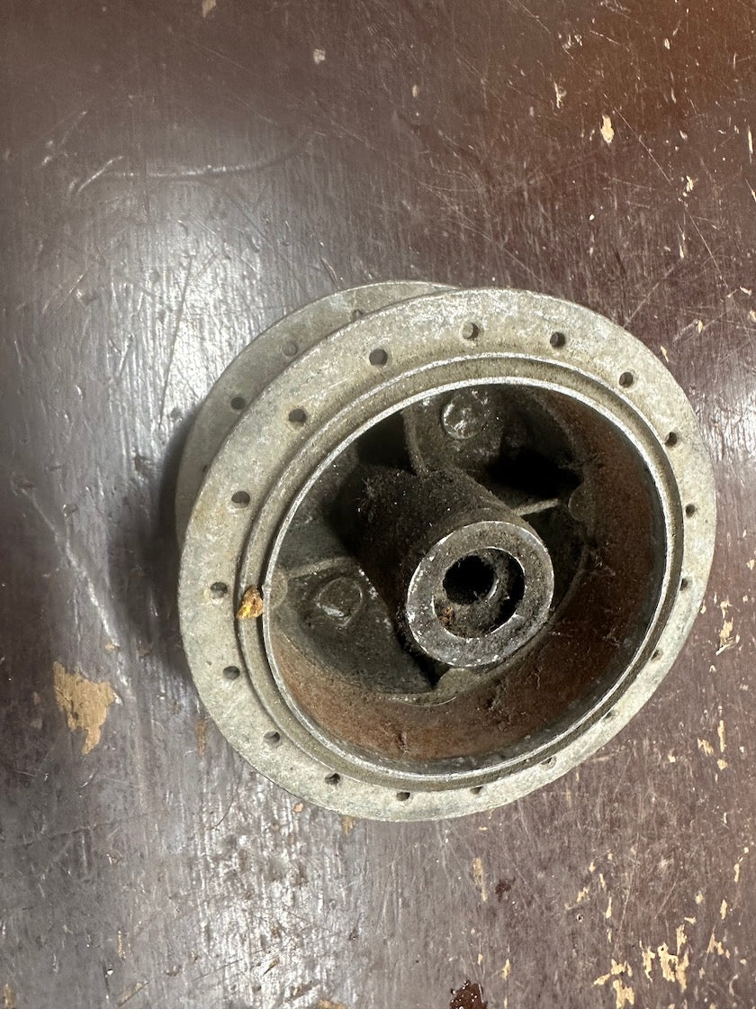 Stred kolesa babetta 207