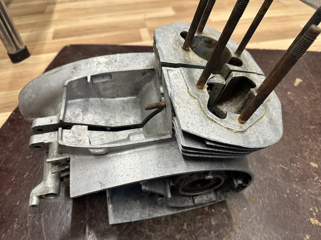 Bloky motora 350/354 párové s medzikusom