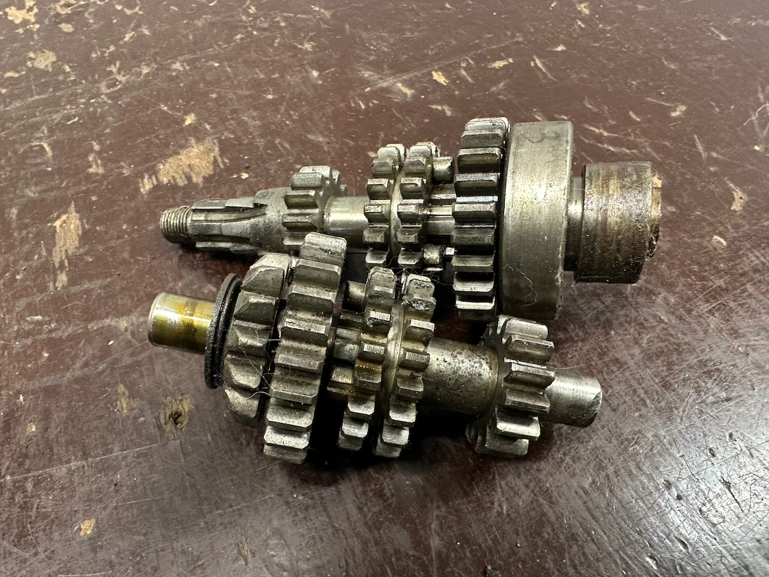 Prevodovka 550-555 komplet