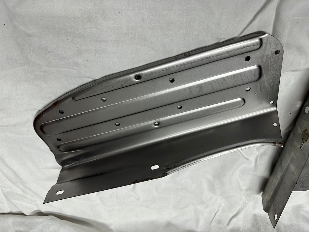 Nášlapy k revmaplechom, pionier replika. reumaplech