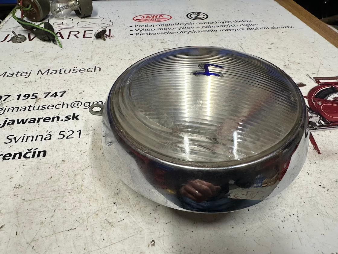 Predné svetlo č.4 KYV