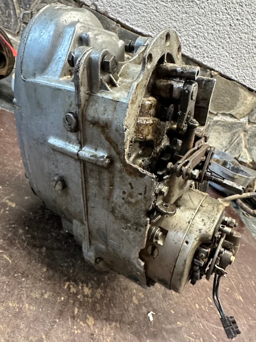 Motor ČZ 175/501 skúter, dvojvýfuk