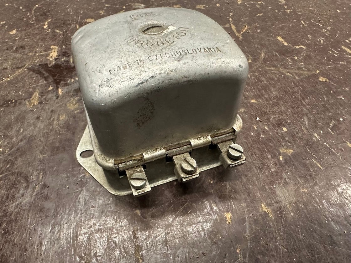 Regulátor, orig. nový 6V/50W