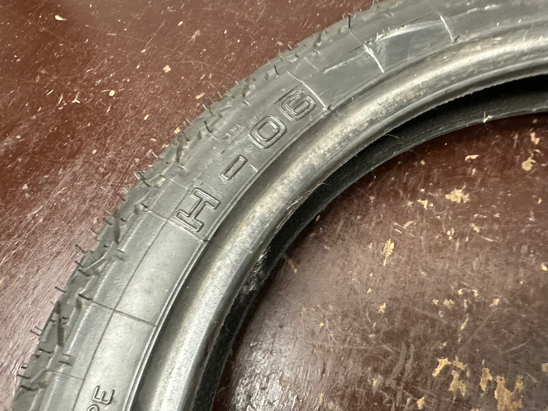 Plášť MITAS 2.75-16 nový