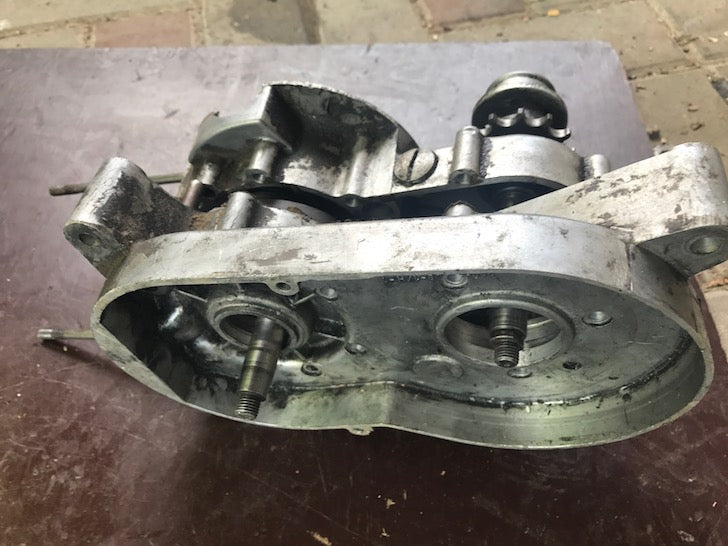 Bloky motora, bez kluky