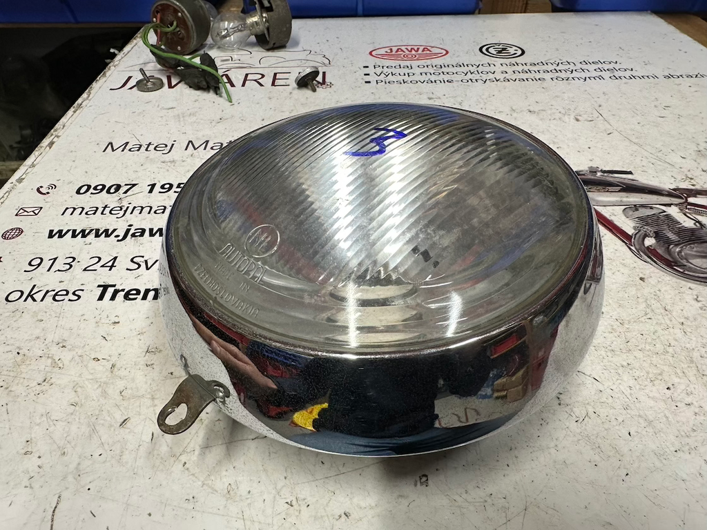 Predné svetlo č.3 KYV