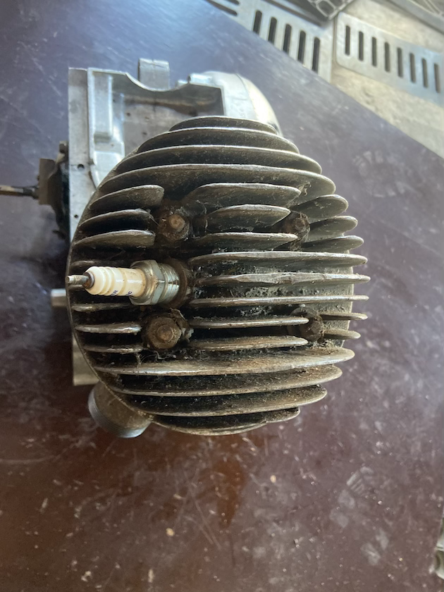Motor ČZ 175 skúter
