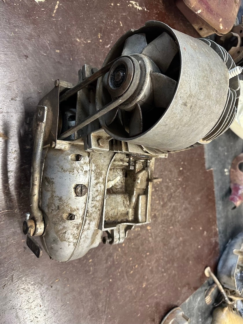 Motor ČZ 175/501 skúter, dvojvýfuk