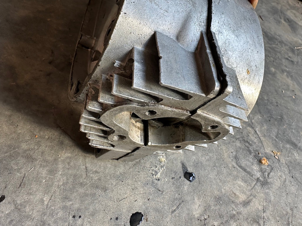 Bloky motora 555/550