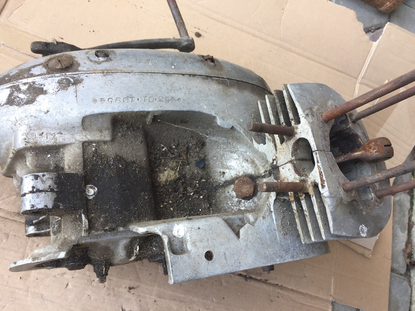 Polomotor 125/453