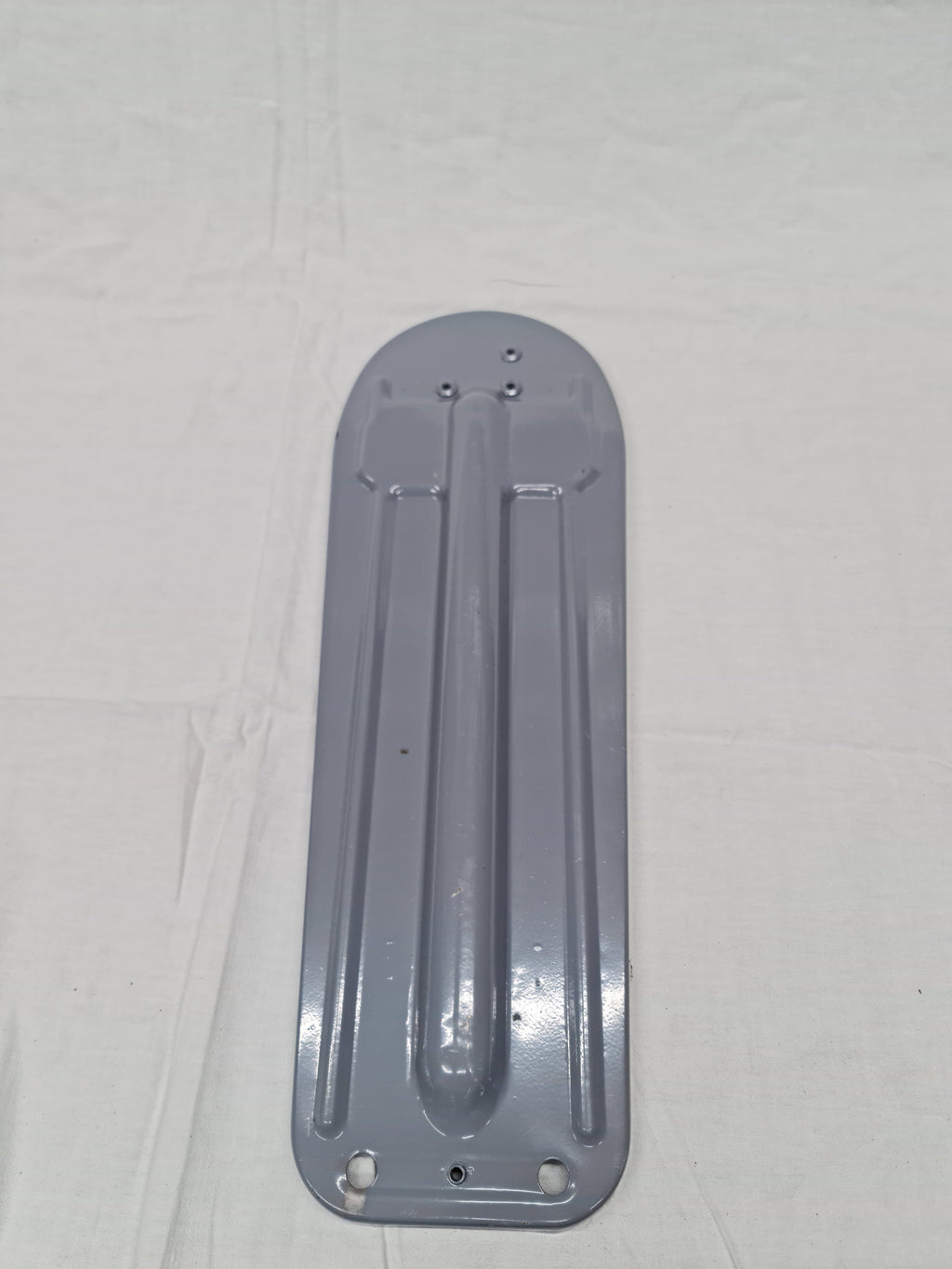 Plech sedadla, PIO, replika