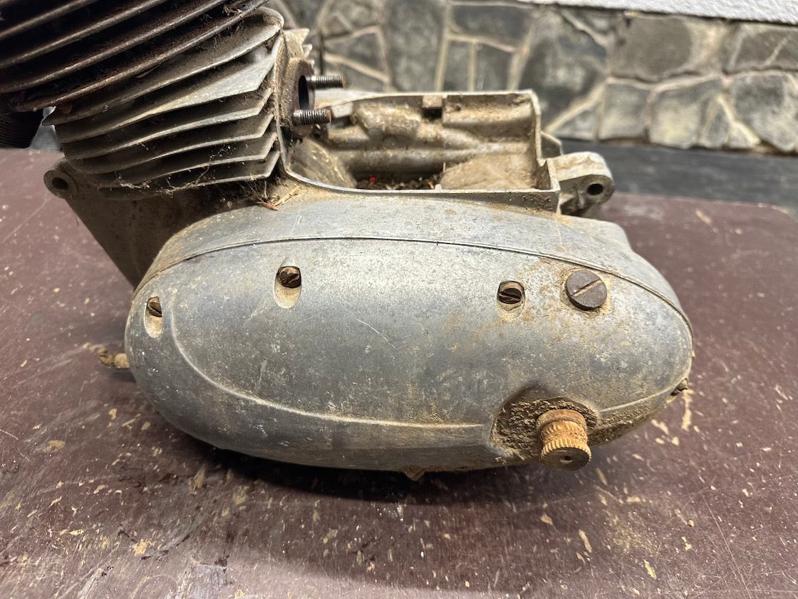 Motor ČZ 175/356, nepretáča